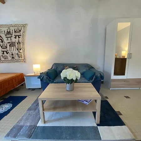 50m² Avec Jardin Clos, Proche Et Commerces - Fr-1-364-158 Ferienhaus *