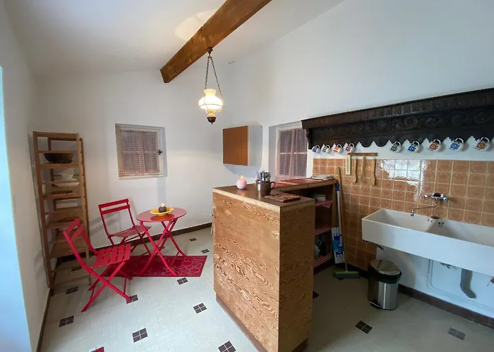 50m² Avec Jardin Clos, Proche Et Commerces - Fr-1-364-158 بيت للعطل