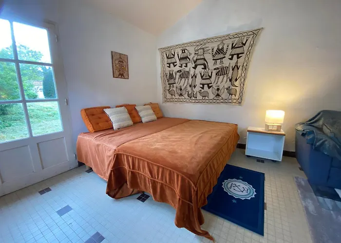 بيت للعطل 50m² Avec Jardin Clos, Proche Et Commerces - Fr-1-364-158 *